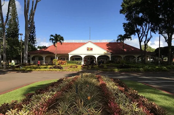 Das Besuchergebäude der Dole Plantation und der Garten in Wahiawa